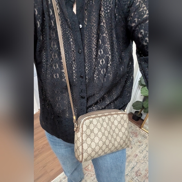 Vintage Authentic GUCCI Crossbody Bag - Picture 6 of 14
